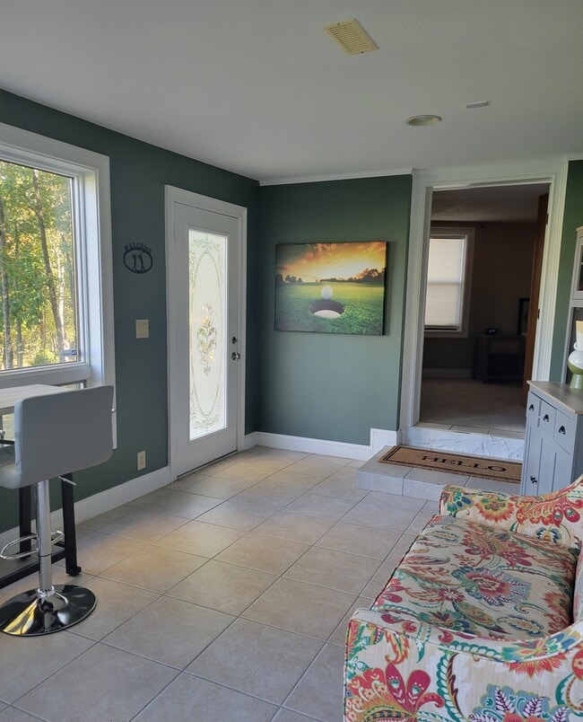 Building Photo - 166 Baltusrol Rd