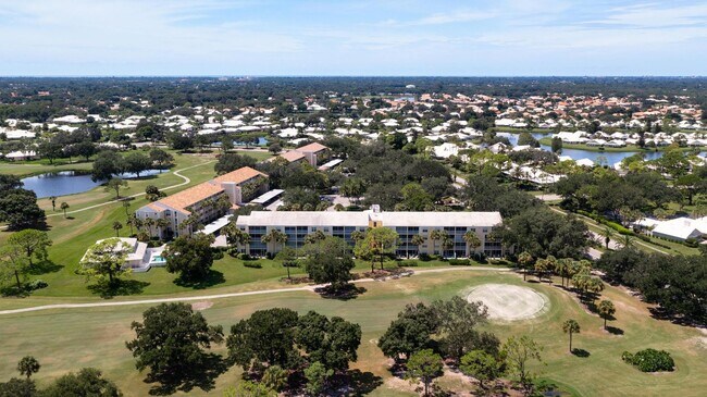 Building Photo - GORGEOUS 2 BEDROOM, 2 BATHROOM 1ST FLOOR CONDO LOCATED IN THE HIGHLY SOUGHT AFTER TENTH FAIRWAY A...