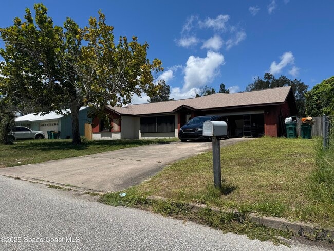 Building Photo - 496 Poinciana Dr