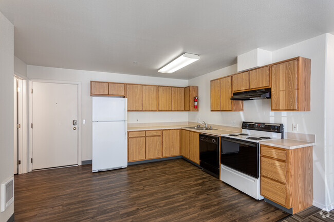 coug-housing-820-ne-colorado-st-pullman-wa-99163-apartment-finder