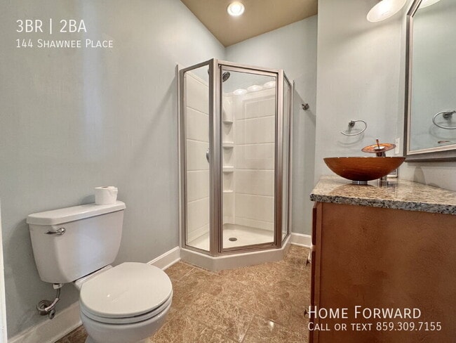 Building Photo - 144 Shawnee Pl