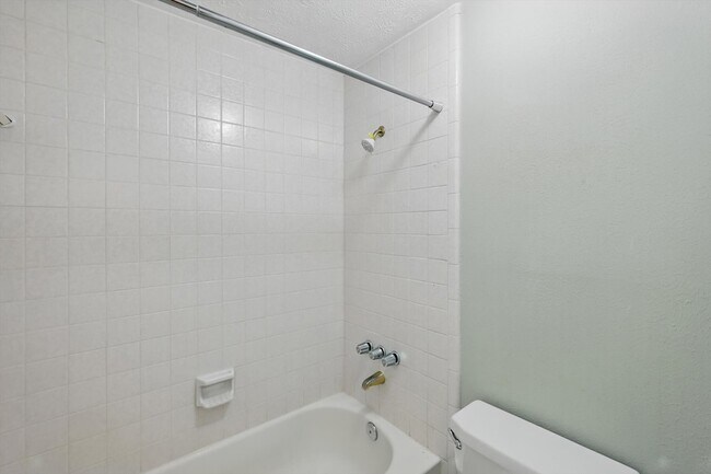 Building Photo - 3105 San Jacinto St