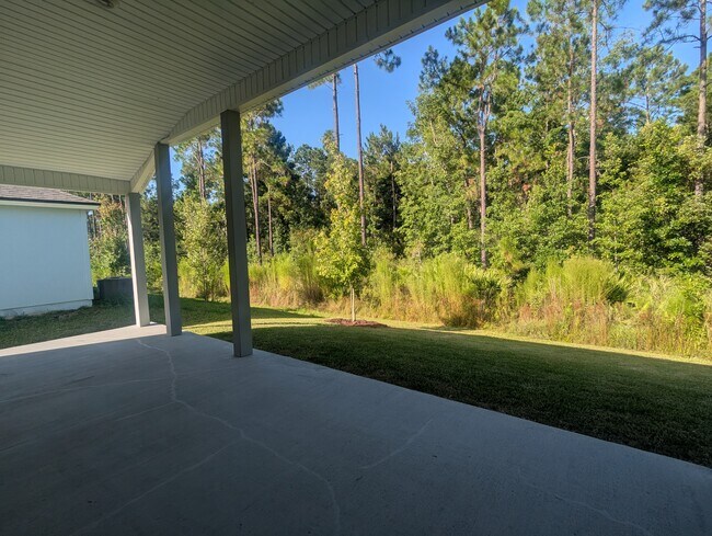 Building Photo - 116 Zancara St