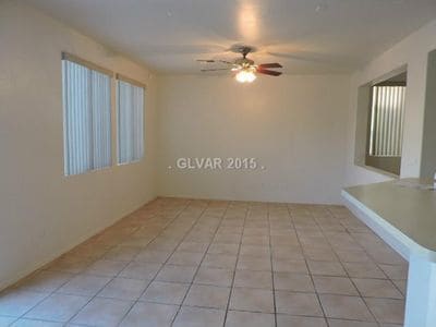 Building Photo - Large 4 bedroom home!  A must see!