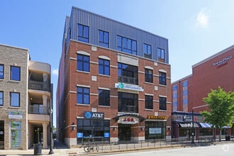 Building Photo - 512 E Green - OFFBOARD 4/13/26