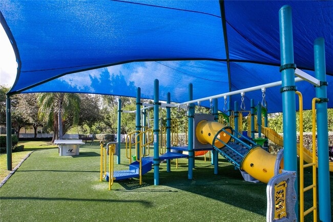 Building Photo - 951 Doveplum Ct