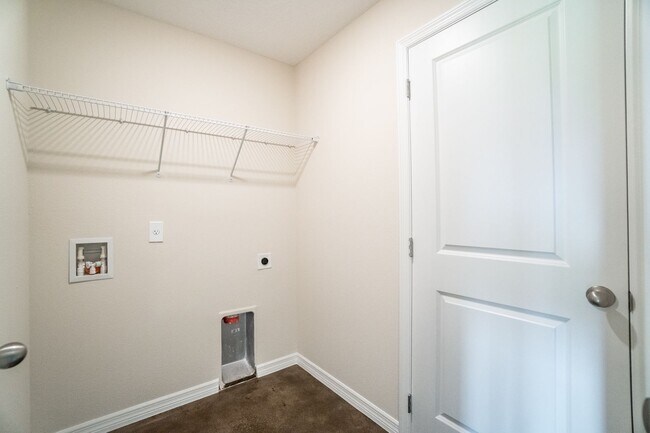 Building Photo - Brand New Beautiful 3/2 Energy Efficient 1...