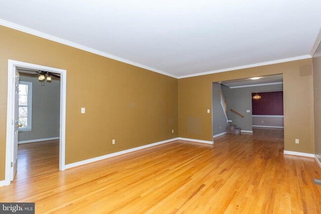 Building Photo - 180 Muirfield Ct