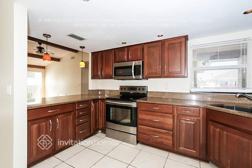 Building Photo - 11377 Brookgreen Dr