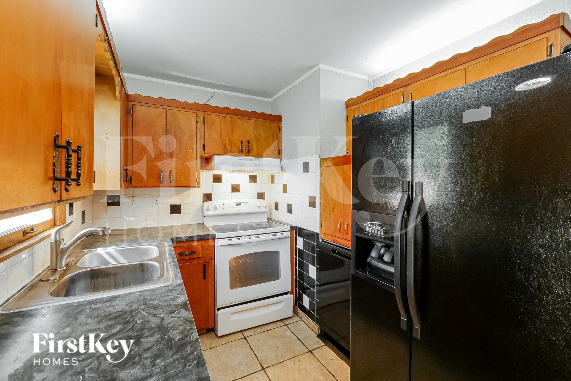 Building Photo - 8305 E 85th Terrace