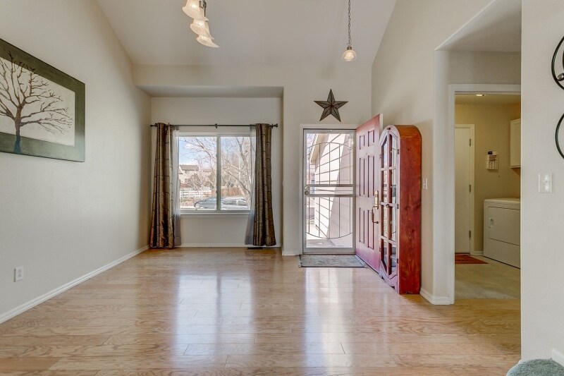 Building Photo - 3815 S Killarney Ct