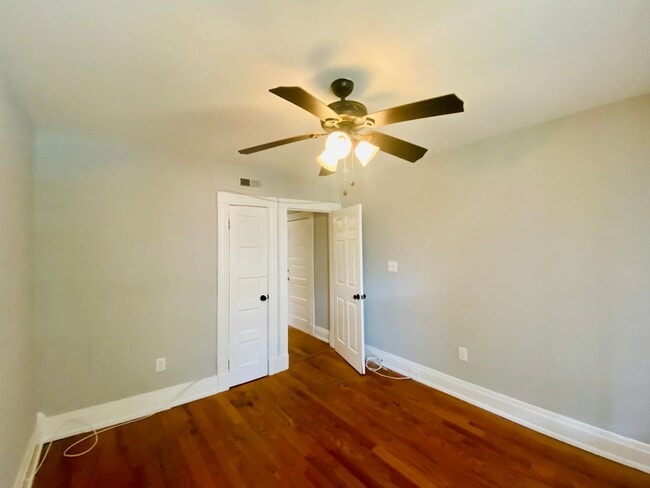 Building Photo - 711 Chimborazo Blvd