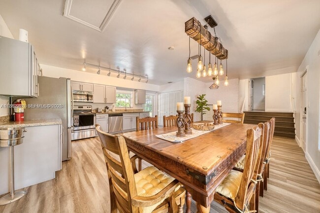 Building Photo - 1275 NE 204th Terrace