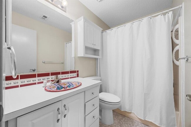 Building Photo - 16710 Whitebrush Loop