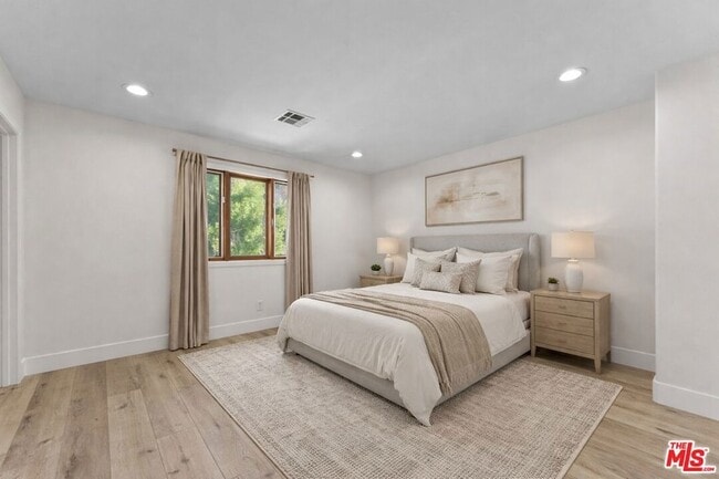 Building Photo - 15123 Greenleaf St