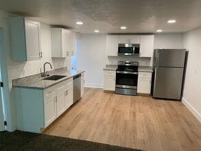 Building Photo - 1445 N 300 W