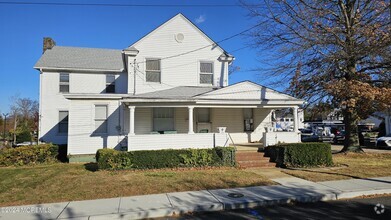 Building Photo - 13 1st St