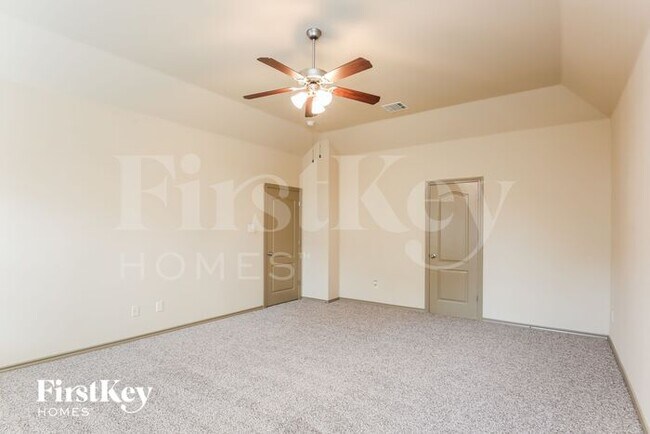 Building Photo - 1740 Colorado Dr