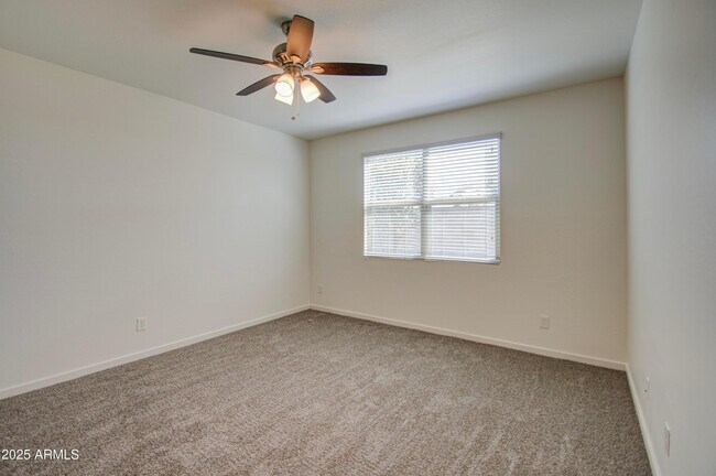 Building Photo - 36217 N Urika Dr