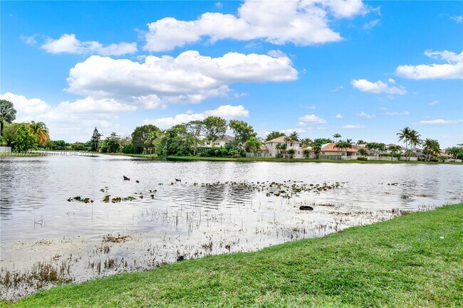 Building Photo - 3752 San Simeon Cir