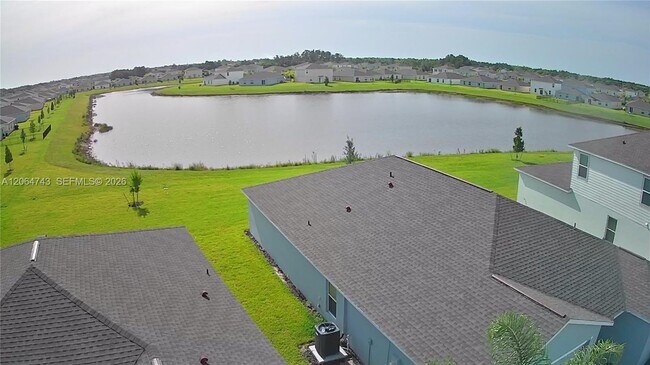 Building Photo - 11605 Savanna Lks Blvd