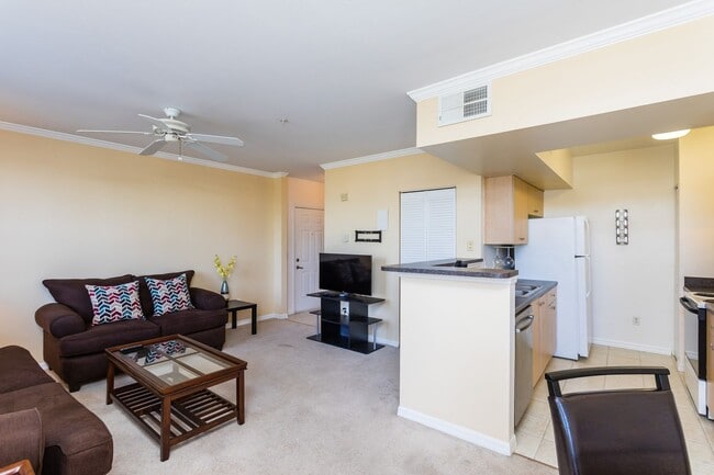 Building Photo - 770-307 Siena Palm Drive