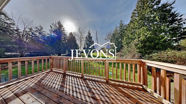 Building Photo - 19019 SE 164Th St Renton, WA 98058