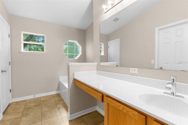 Building Photo - 3220 Bellericay Ln