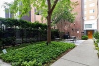 Building Photo - 2 BR/2BA | Newly Renovated Condo| 1-Private Garage | Central downtown!