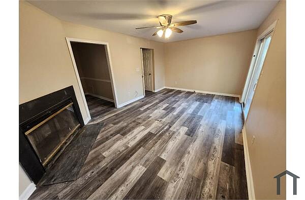 Building Photo - 4 Black Oak Ct