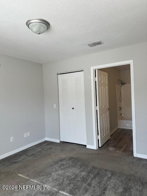 Building Photo - 13700 Richmond Park Dr N