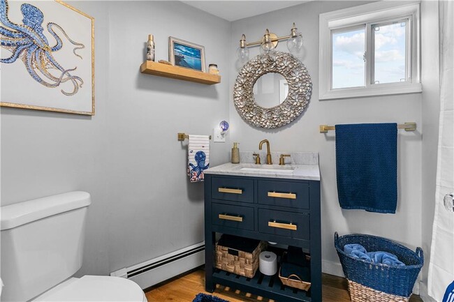 Building Photo - 391 Valley Rd