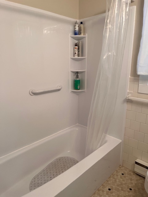Bathroom 2 - 103 Alder Rd
