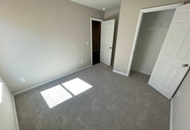 Building Photo - 2135 Twisted Cedar Ct