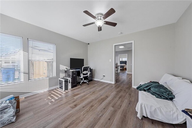Building Photo - Charming 1 Bed, 1 Bath Rental in Waco, TX ...