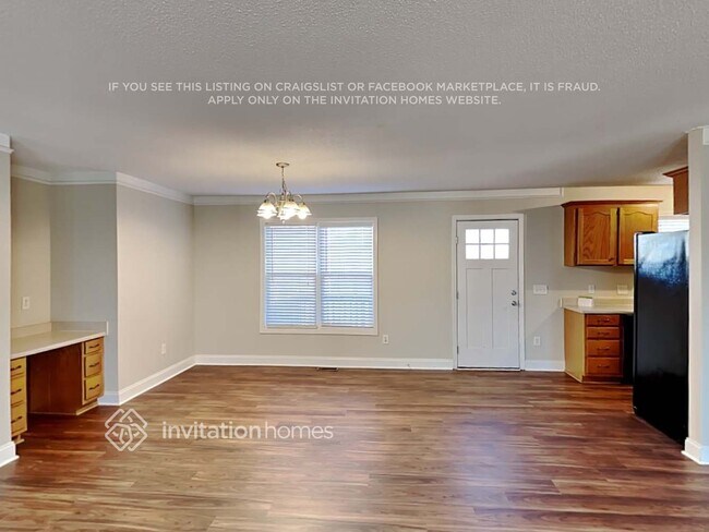 Building Photo - 5311 Oaktree Dr