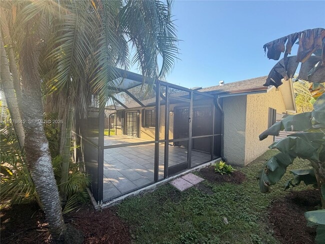 Building Photo - 10241 SW 132nd Ave