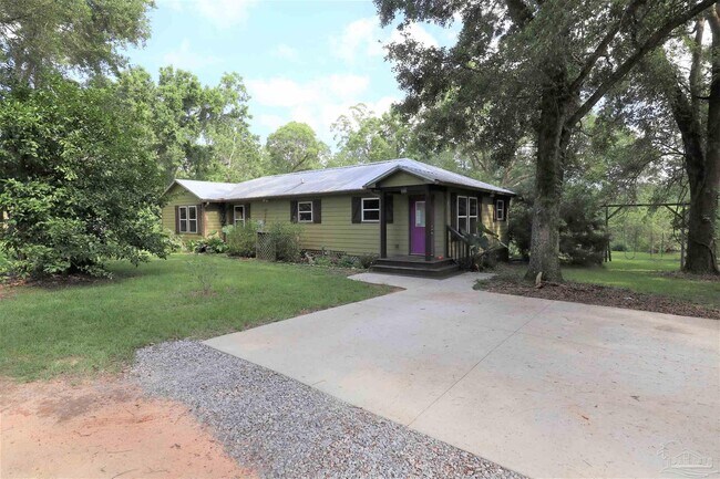 Building Photo - 1381 W Roberts Rd
