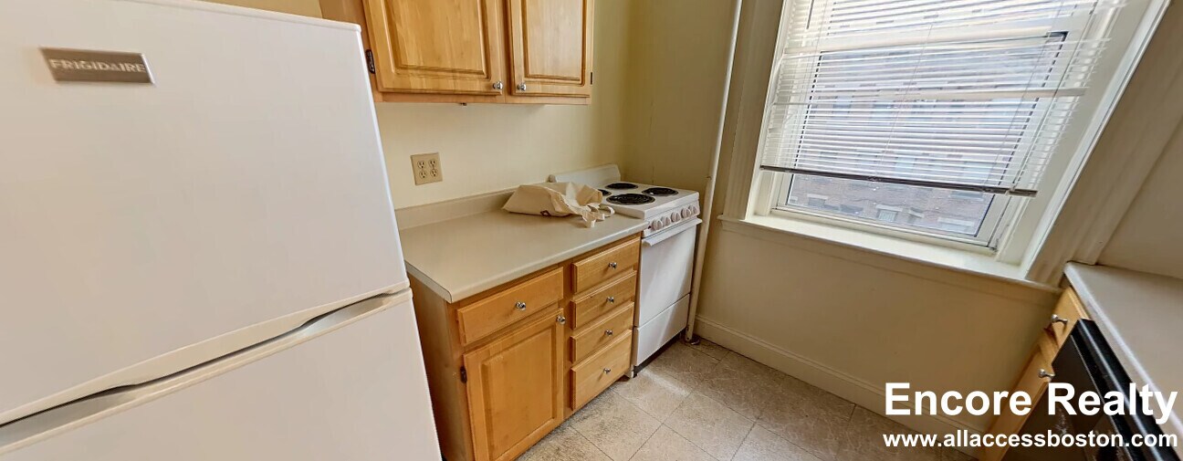 Building Photo - 16 Queensberry St