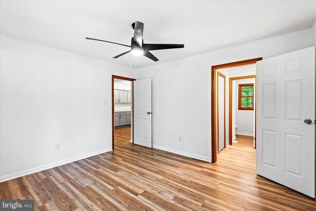 Building Photo - 65 Wades Run