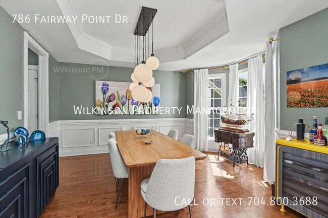 Building Photo - 786 Fairway Point Dr