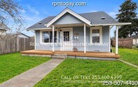 Building Photo - 6209 S Pine St