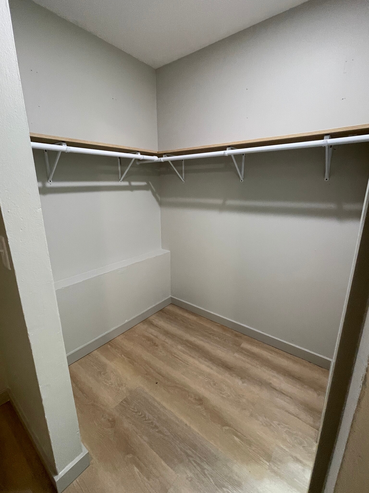 Building Photo - 2933 King James Way