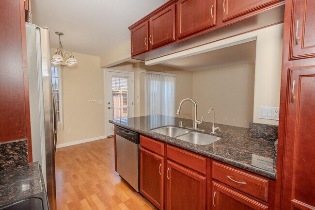 Building Photo - 5252 Balboa Arms Dr