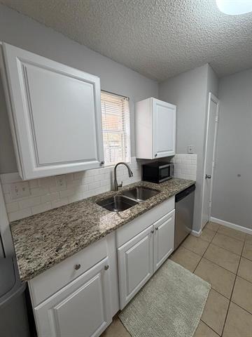 Building Photo - 24 Abbey Rd