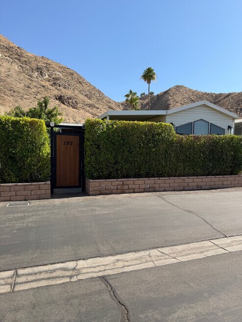 Building Photo - 69333 E Palm Canyon Dr