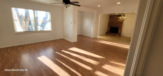 Building Photo - 10852 Cassandra Way