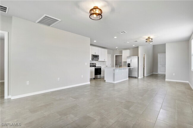 Building Photo - 17855 Saddle Rd