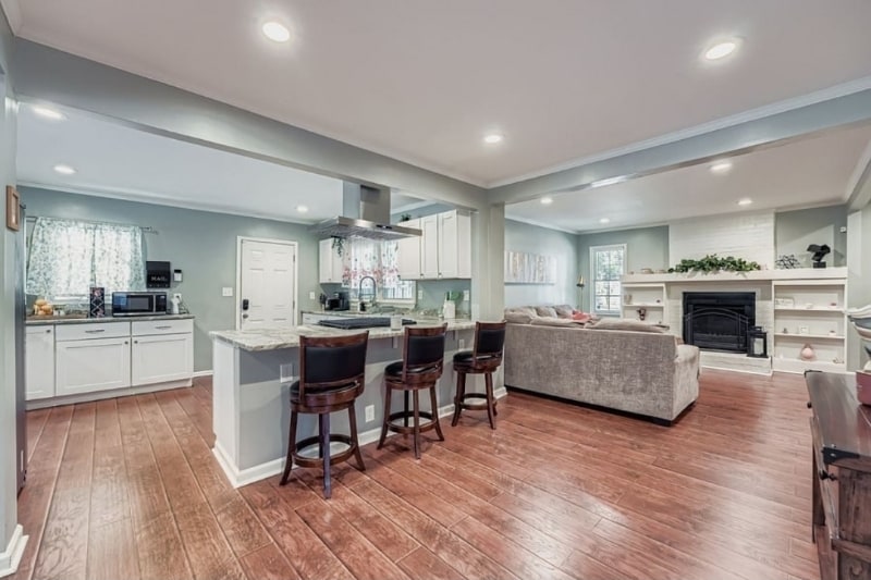 Building Photo - 2116 Trailwood Rd