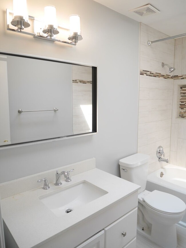 Building Photo - Recently Renovated & Move-In Ready- Bowie, MD
